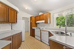 1116 Second Street W, South Bend, WA 98586 - Photo 7