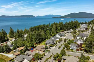 2806 Washington Blvd, Anacortes, WA 98221 - Photo 3
