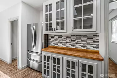5830 115th Place NE #2, Kirkland, WA 98033 - Photo 5