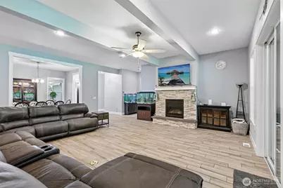 7927 122nd Street NE, Marysville, WA 98271 - Photo 5