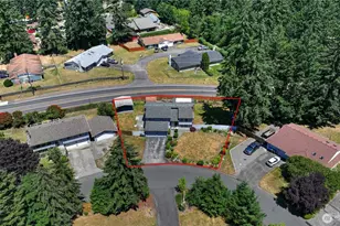 525 E 160th St, Tacoma, WA 98445 - Photo 33