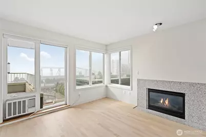 601 W Mercer Place #401, Seattle, WA 98119 - Photo 9