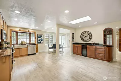 11914 NE 148th Street, Kirkland, WA 98034 - Photo 11