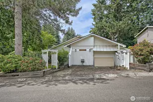 11914 NE 148th St, Kirkland, WA 98034 - Photo 29