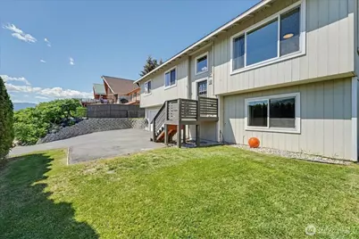 215 San Remo Lane, Chelan, WA 98816 - Photo 5