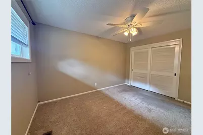 301 Temple Avenue, Morton, WA 98356 - Photo 15