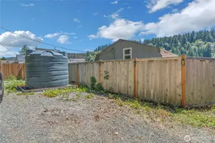 38819 Orville Rd E, Eatonville, WA 98328 - Photo 13