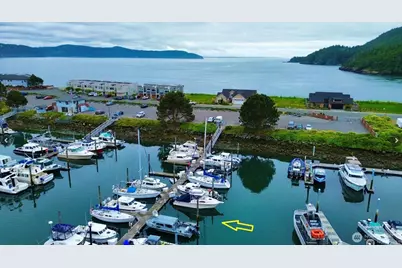 2304 Skyline Way #A-17, Anacortes, WA 98221 - Photo 11