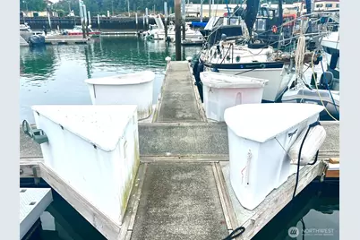 2304 Skyline Way #A-17, Anacortes, WA 98221 - Photo 9