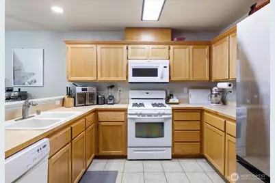 160 NE Melrose Drive, Oak Harbor, WA 98277 - Photo 15