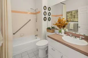 524 12th Ave E, Seattle, WA 98102 - Photo 25