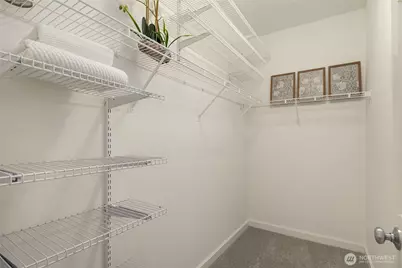 524 12th Avenue E #301, Seattle, WA 98102 - Photo 33