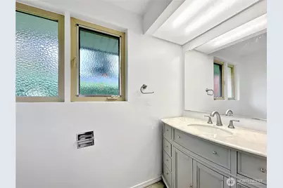 7920 NE 26th Street, Medina, WA 98039 - Photo 11