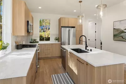 11810 NE 103rd Place, Kirkland, WA 98033 - Photo 5