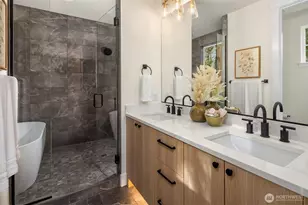 11810 NE 103rd Pl, Kirkland, WA 98033 - Photo 9