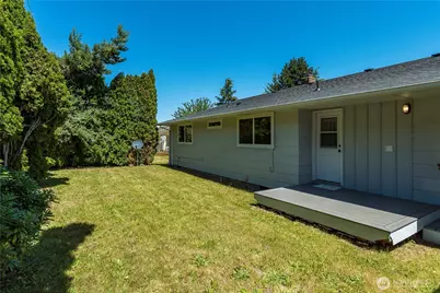 1524 Country Club Drive, Camano Island, WA 98282 - Photo 25