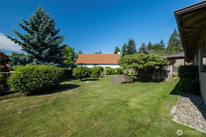 1932 SE 17th Court, Renton, WA 98055 - Photo 35