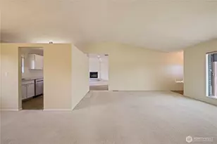 1932 SE 17th Ct, Renton, WA 98055 - Photo 9
