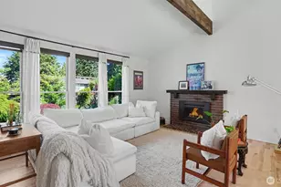15617 SE Fairwood Blvd, Renton, WA 98058 - Photo 3