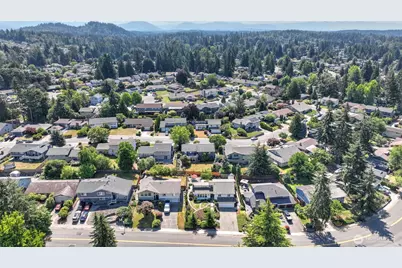 15617 SE Fairwood Boulevard, Renton, WA 98058 - Photo 33