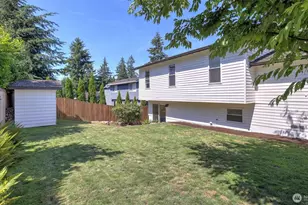 15617 SE Fairwood Blvd, Renton, WA 98058 - Photo 31