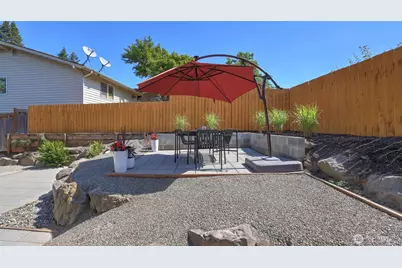 15617 SE Fairwood Boulevard, Renton, WA 98058 - Photo 29