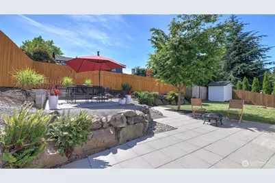 15617 SE Fairwood Boulevard, Renton, WA 98058 - Photo 27