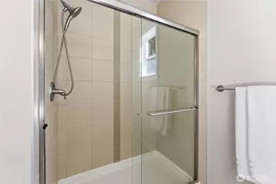 16005 74th Avenue NE, Kenmore, WA 98028 - Photo 5