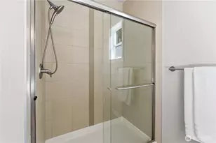 16005 74th Ave NE, Kenmore, WA 98028 - Photo 5