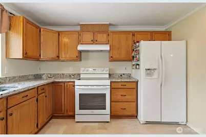 8709 232nd Street Court E, Graham, WA 98338 - Photo 13