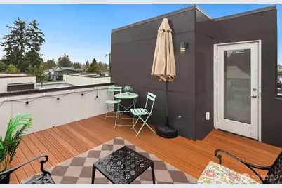 8358 19th Avenue NW #B, Seattle, WA 98117 - Photo 21