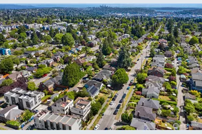 8358 19th Avenue NW #B, Seattle, WA 98117 - Photo 29