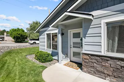 576 Sebastian Way, Wenatchee, WA 98801 - Photo 5