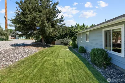 576 Sebastian Way, Wenatchee, WA 98801 - Photo 31