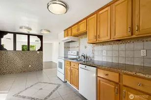 23516 20th Ave W, Bothell, WA 98021 - Photo 13