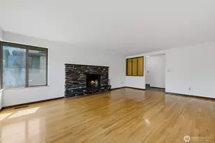 3751 SW Rose St, Seattle, WA 98126 - Photo 5