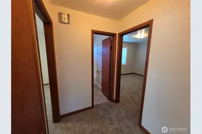 1305 8th Avenue, Longview, WA 98632 - Photo 11