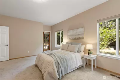 2007 NE Dingley Road, Bainbridge Island, WA 98110 - Photo 19