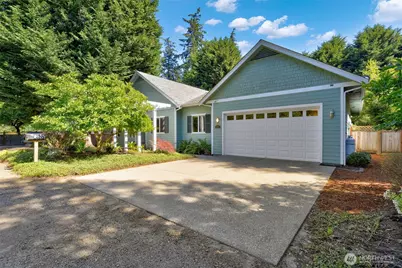 2007 NE Dingley Road, Bainbridge Island, WA 98110 - Photo 1