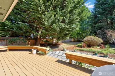 2007 NE Dingley Road, Bainbridge Island, WA 98110 - Photo 31