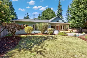 2007 NE Dingley Rd, Bainbridge Island, WA 98110 - Photo 37