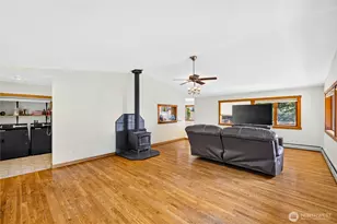 17261 Golden View Ave, La Conner, WA 98257 - Photo 5