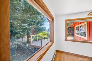 17261 Golden View Ave, La Conner, WA 98257 - Photo 15