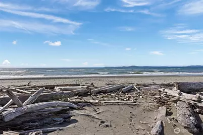 913 Riley Road, Oak Harbor, WA 98277 - Photo 33