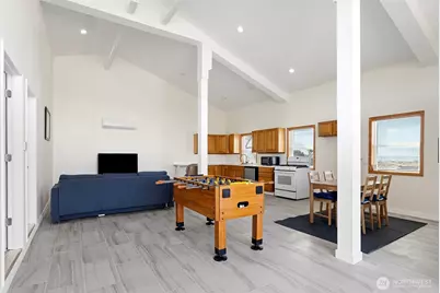 913 Riley Road, Oak Harbor, WA 98277 - Photo 23