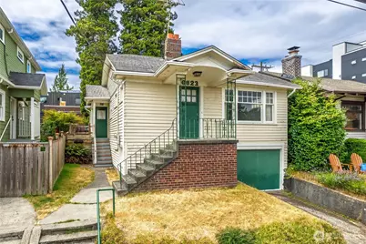 6823 Phinney Avenue N, Seattle, WA 98103 - Photo 1