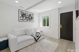 312 Prospect St, Seattle, WA 98109 - Photo 35