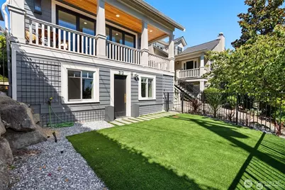 312 Prospect Street, Seattle, WA 98109 - Photo 37