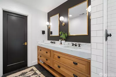 312 Prospect Street, Seattle, WA 98109 - Photo 27
