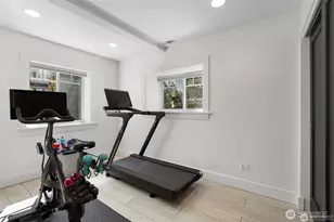 312 Prospect St, Seattle, WA 98109 - Photo 33